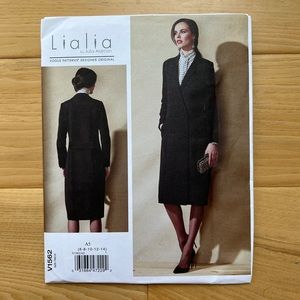 Vogue 1562, Lialia designer Vogue sewing pattern, sizes 6-14
